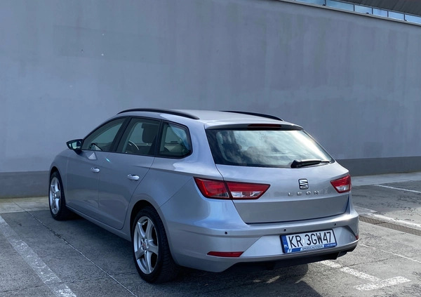 Seat Leon cena 34500 przebieg: 164252, rok produkcji 2018 z Kraków małe 667